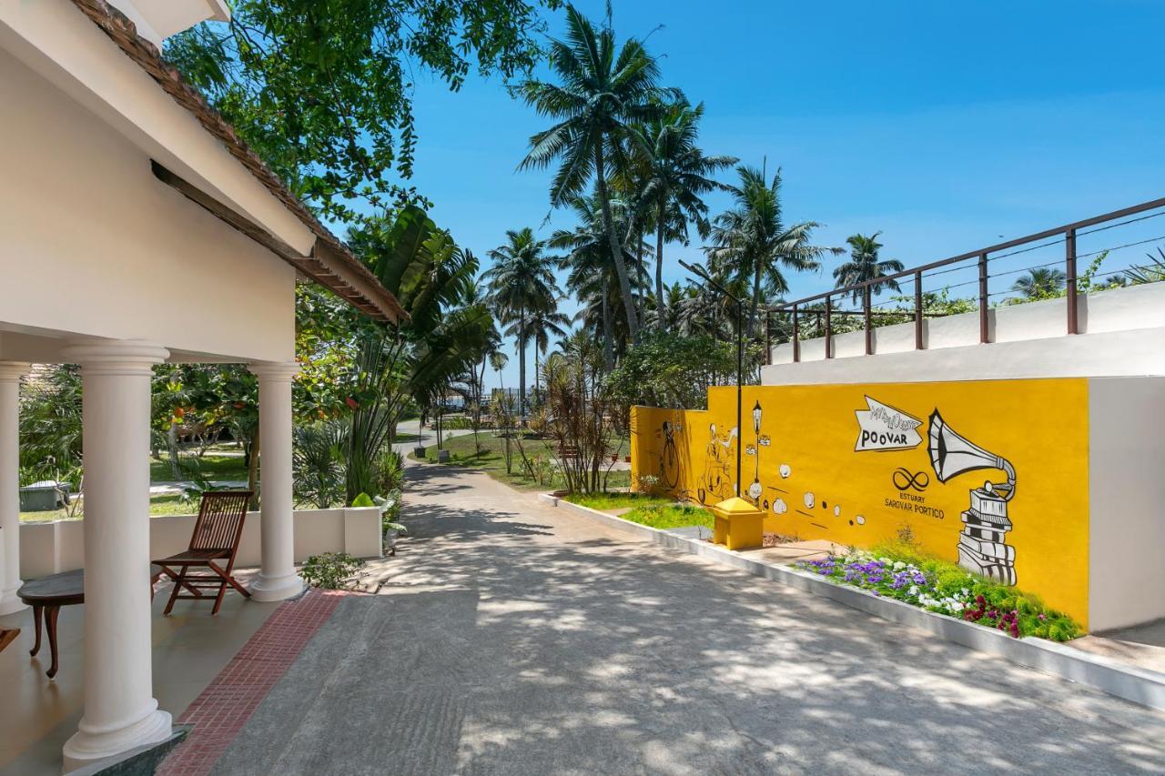 Estuary Sarovar Premiere Poovar Island Luaran gambar